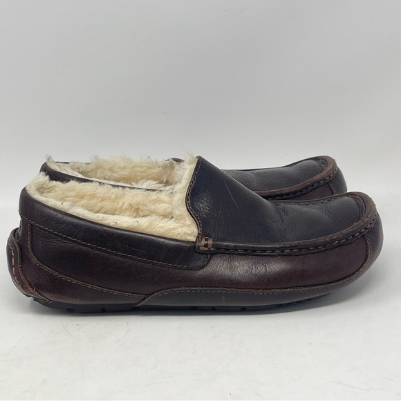 UGG Ascot Slippers Mens 8 Brown Leather Sheepskin Slip On Fur Lined Moccasion - Picture 3 of 15